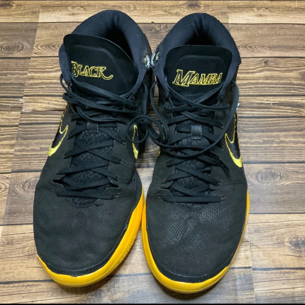 Kobe A.D. Mid BM ‘City Edition’ Sz 13 PRE OWNED
